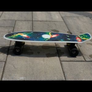 Penny board (Skateboard Glow In The Dark 22")